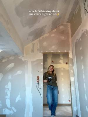A post by @theshanaofficial on TikTok caption: I can’t relate to desperation🎶 IG: theshanaofficial #espresso #sabrinacarpenter #renovatingourhome #cover #foryou 