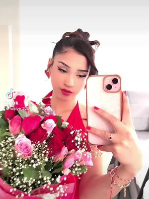 A post by @naciye_2209 on TikTok caption: #fyp Kadinlar gününuz kutlu olsun 🫶🏼🌹