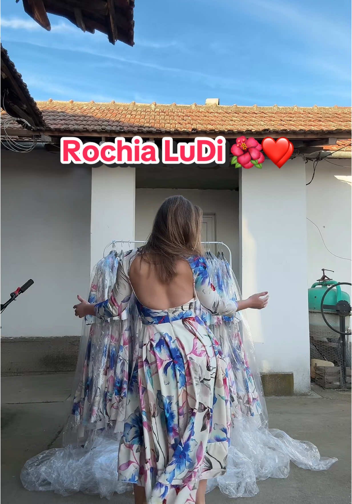 A post by @ludilive on TikTok caption: https://ludiss.com/ Rochia LuDi Fabricata în Oltenia ❤️💕 #rochie #fabricatinromania 