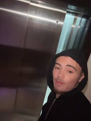A post by @tomsursnaaaap on TikTok