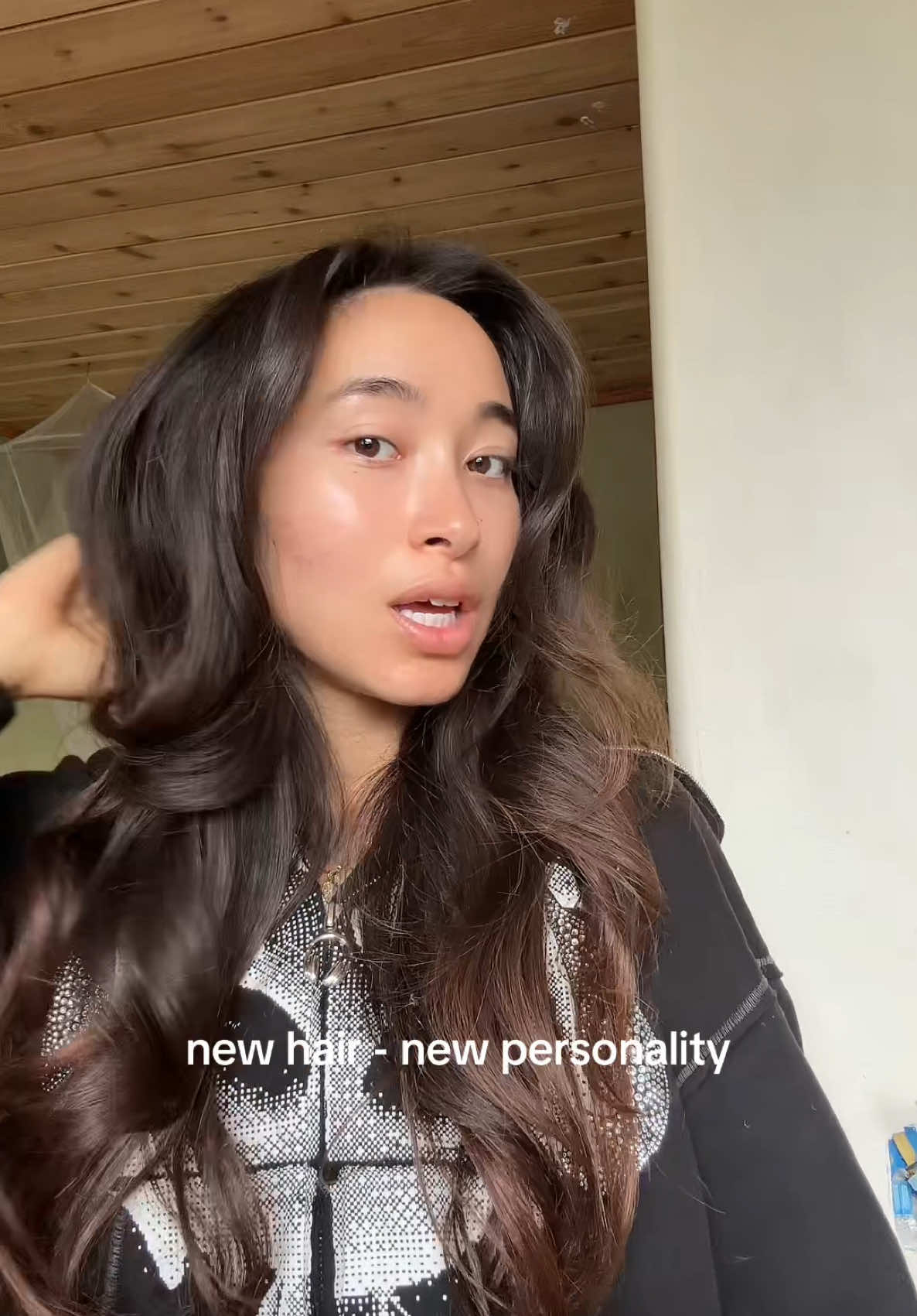 A post by @yaknowme_hitomi222 on TikTok caption: why am I suddenly a staten island baddie whos been smoking for 20 years 😂 alter egos man 