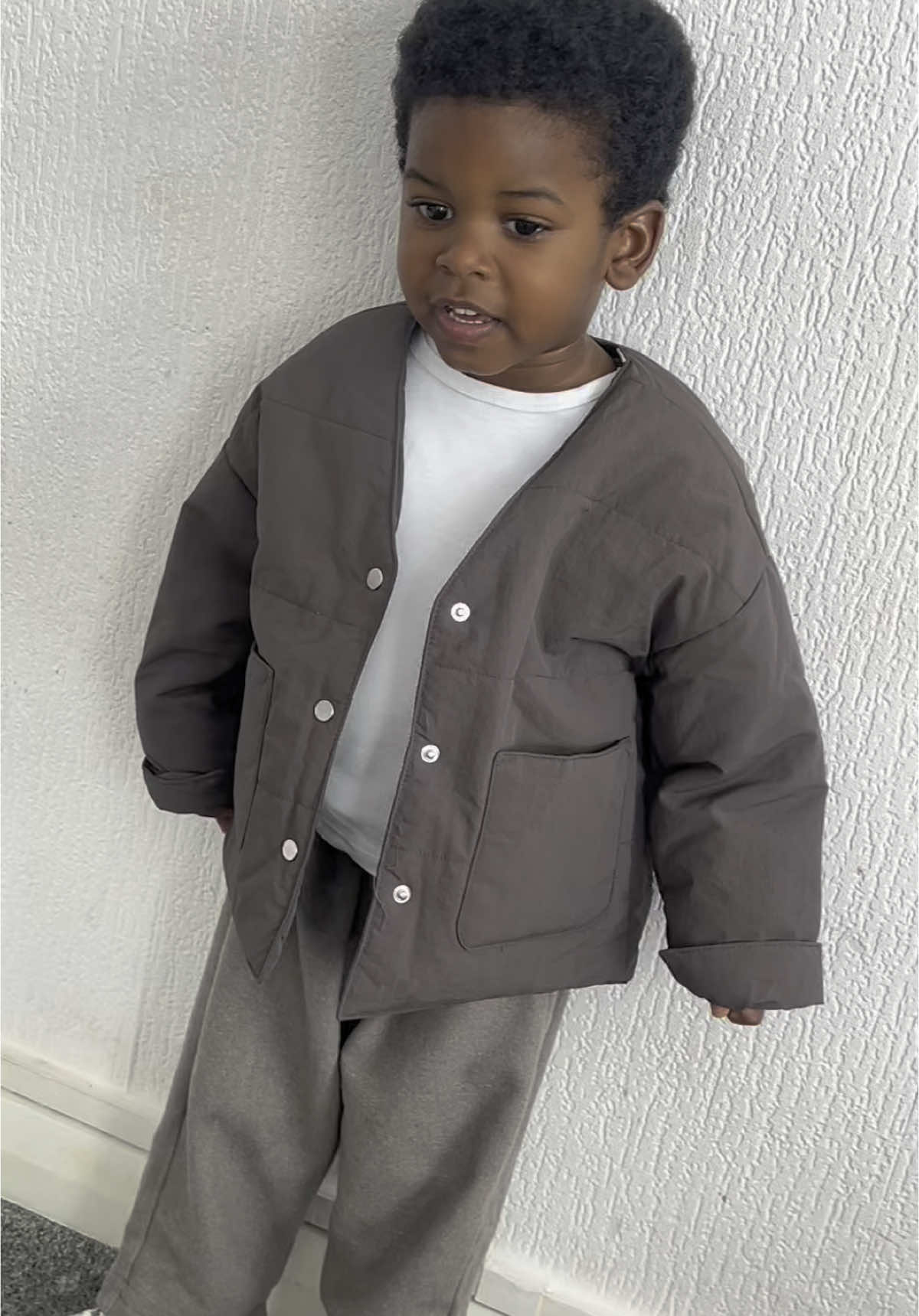 A post by @phoenixgarcia___ on TikTok caption: an angel on earth🤍.. #fyp #son #babiesoftiktok #babyoftiktok #BabiesOfTiktok #BabyOutfitIdeas #boyoutfits #BabyFashion 