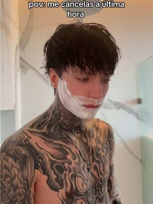 A post by @therealcry on TikTok caption: no sean así porfa 😔#fyp #parati #cry #humor 