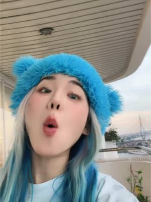 A post by @eve_tsu on TikTok caption: มหากาพย์นกพิราบ Ep. 7 - กำแพงล่องหน 🪄