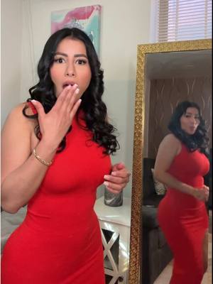 A post by @mayitaarizaga on TikTok caption: Tenía que decirles … Tengo una Gemela 🤭