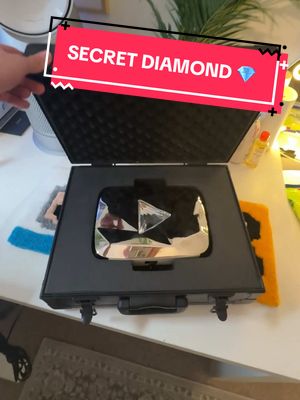 A post by @jakebsweet on TikTok caption: Secret Diamond inside Play Button 😱