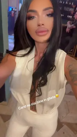 A post by @roxanacristina42 on TikTok caption: #foruyou #viral#tik_tok #tik_tok #pamflet #trending #danabudeanu 