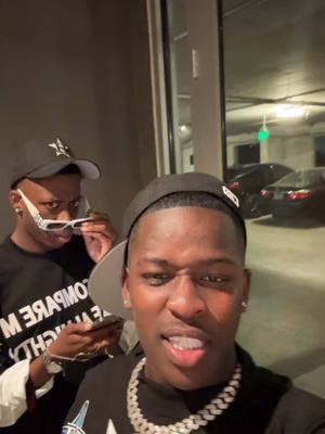 A post by @beejay_tv on TikTok caption: Must wanna bite it or sum😉👀 #fyp #fypシ #explore #trendingsong #trendingvideo #viral @Gloria Boyd 