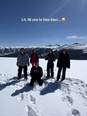 A post by @rondamichael on TikTok caption: Hahahahaha neta no puede seeer 😂😂😂