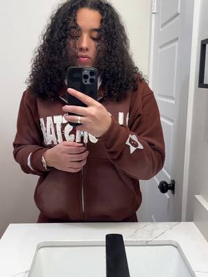 A post by @thats.amberr on TikTok caption: fw pics on insta🤎🕺🏽#wlw #foryoupage 