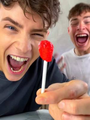 A post by @joelmagician on TikTok caption: Rate the magic trick 🤯 