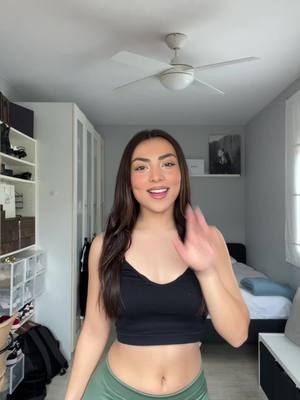 A post by @annatudelaa_ on TikTok caption: stop