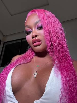 A post by @lajesuu_ on TikTok caption: lista para tirar zetas 💤