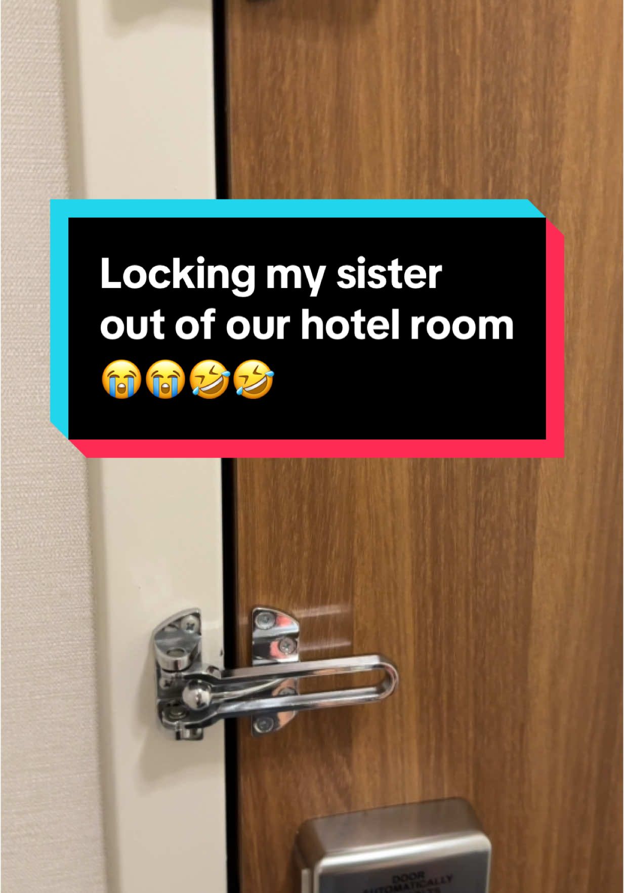 A post by @liranzosisters on TikTok caption: These are the things that bring me joy and happiness 😭😭I love messing with @Daphne 😂😂 locked her out of our hotel room until she remembered the password !  #sisterlylove #liranzosisters #lockedout #hotelroom #dominicansisters #orlandoflorida 