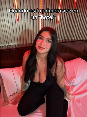 A post by @nataliahoyos_04 on TikTok caption: Es mi primera vez 