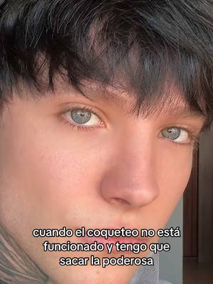 A post by @therealcry on TikTok caption: a veces hay que sacar la poderosa 👀 #fyp #parati #cry #humor 