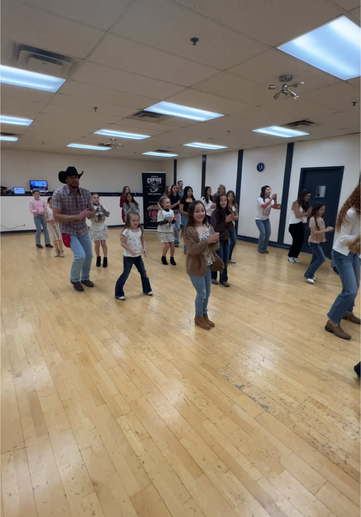 A post by @urbancowboylinedancing on TikTok caption: Footloose line dance #linedancing #nashville #linedancelessons #urbancowboylinedancing 