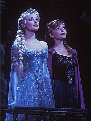 A post by @s1mplyzzzz on TikTok caption: Frozen if it was dark fantasy Part 2 #darkfantasy #nostalgia #liveaction #retro #weirdcore #dreamcore #darkfantasyaesthetic #frozen 
