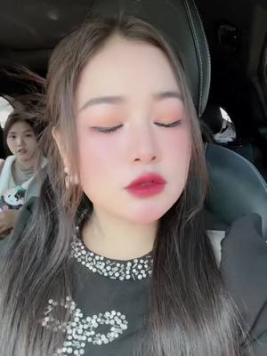 A post by @maivthojvietlaobrand1993 on TikTok