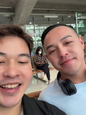 A post by @maivthojvietlaobrand1993 on TikTok caption: #ghép nối với @WinVang_92 
