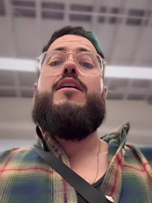 A post by @aldomirandar on TikTok caption: Se nos viene el @Tecate Emblema 2025!!! Se vienen cositas que te dijera🔥🔥🔥 #memes #comedia #humor #reacción #Aldomirandar 