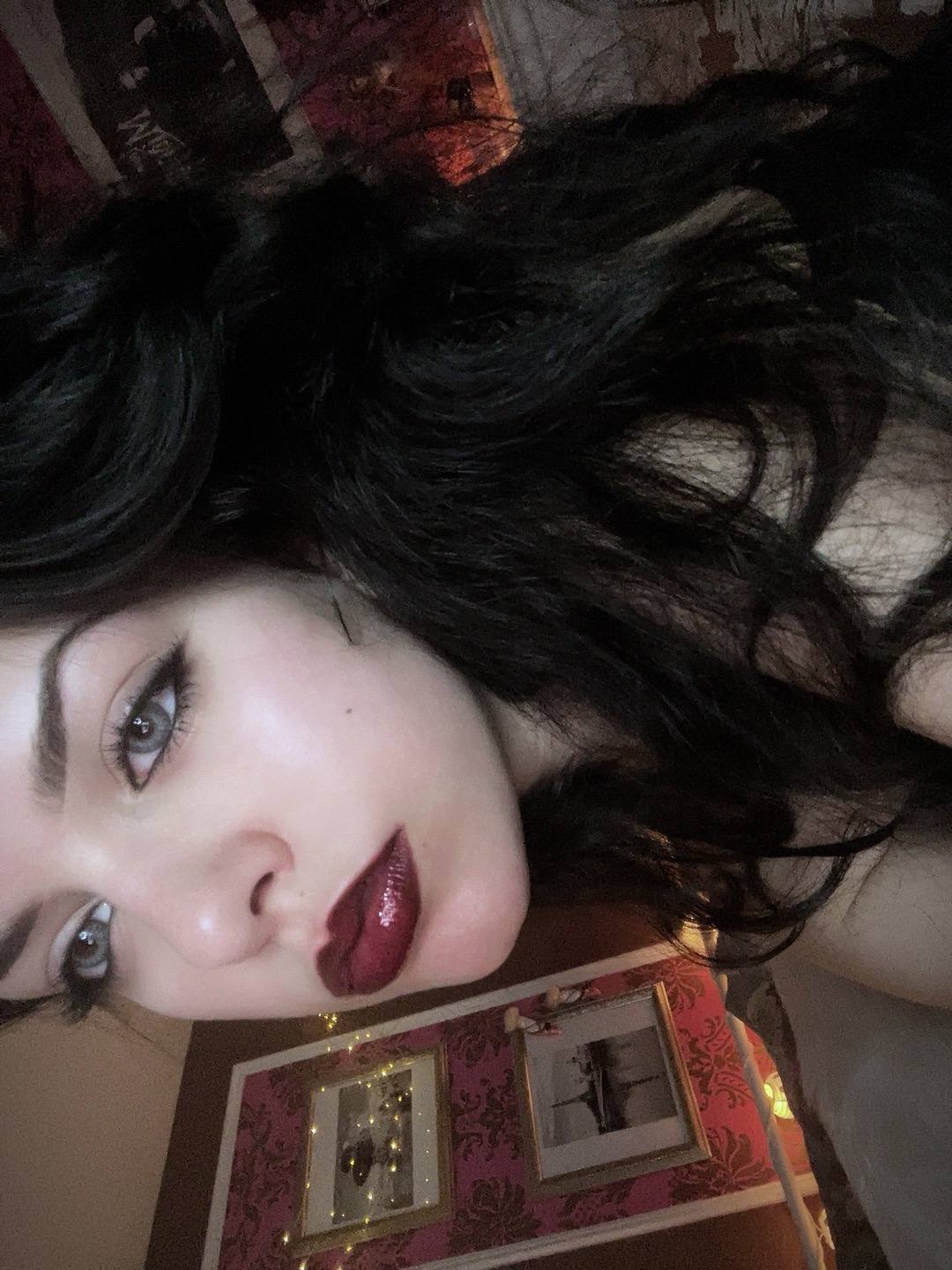 A post by @natalieundead on TikTok caption: Only posting this to save this photo without a watermark 