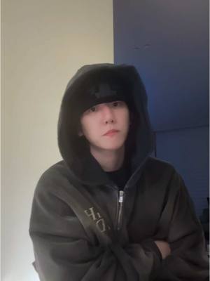 A post by @baekhyun_inb100 on TikTok caption: 𝐓𝐢𝐥𝐥 𝐰𝐞'𝐫𝐞 𝐛𝐚𝐜𝐤 𝐚𝐠𝐚𝐢𝐧 🌕 #백현 #BAEKHYUN #UMI #ELCAPITXN #DoWhatYouDo