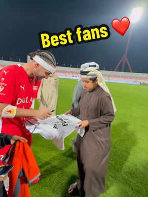 A post by @seanfreestyle on TikTok caption: Who are the best fans ? 🇧🇭🇸🇦🇶🇦🇰🇼🇫🇷🇮🇳🇧🇷#football #skills #fans