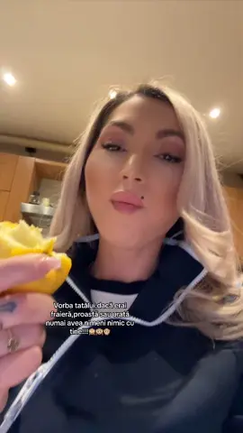 A post by @florydenisa28 on TikTok caption: #blessed :))🍀🍀🍀