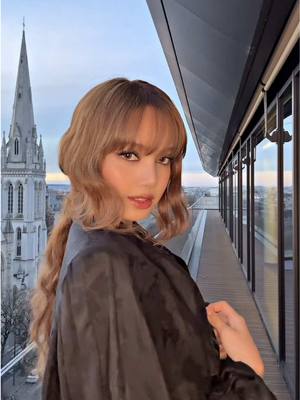 A post by @lalalalisa_m on TikTok caption: Paris <3