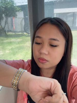 A post by @elmaasagra on TikTok caption: Ganito din ba kayo??? 🤭☕️ #fyp #mamelma #caffeemacchiato #luxebeauty 