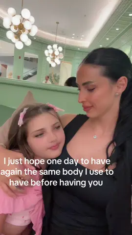 A post by @alevalentinova on TikTok caption: 🤣🤣🤣🤣 #auntiesbelike #funn #fun 