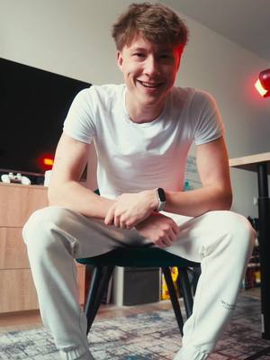 A post by @alderson.ss on TikTok caption: Можно считать, что тренд мой?