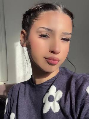 A post by @naciye_2209 on TikTok caption: #fyp 