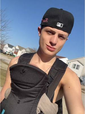 A post by @itzcadenhall on TikTok