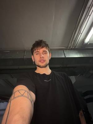 A post by @maks.nemcev on TikTok caption: insp: @gordeewa__13 :> 