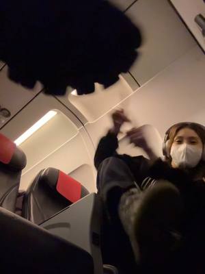 A post by @somi_official_ on TikTok caption: 순호오빠 오랜만에 만나서 기분이 신났어