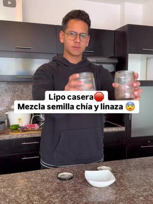 A post by @alexcifuentesfit on TikTok caption: Comenta tu país para participar 🇪🇨 🇺🇸 🇨🇴 🇪🇸 👇🏼 . . . . #recetas #semillasdechía #linaza