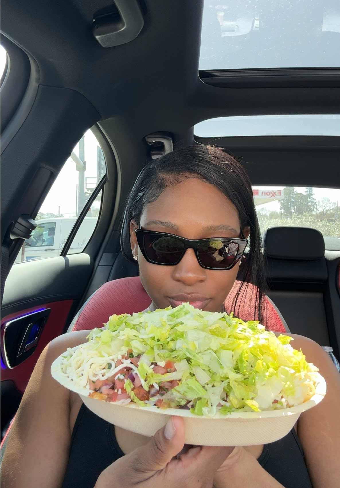 A post by @jaemajette on TikTok caption: it giving I’m doing the manager at chipotle, ain’t it???? 😭🤣