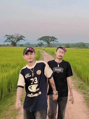 A post by @aungchanaye805 on TikTok caption: မင်းငါ့ကိုဟန်ဆောင်နေတယ်😓😇😇#foryou #aungchanaye #VoiceEffects #fyp 