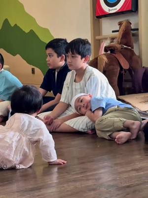 A post by @raffi_nagita on TikTok caption: Pesantren Kilat sambil ngasuh Adek-adeknya 🥰❤️