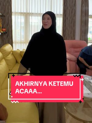 A post by @dennysumargoreal on TikTok caption: AKHIRNYA KETEMU ACAAA… #fyp #viralvideo #fypage #dennysumargo #viral #foryou #trending #fyppppppppppppppppppp 