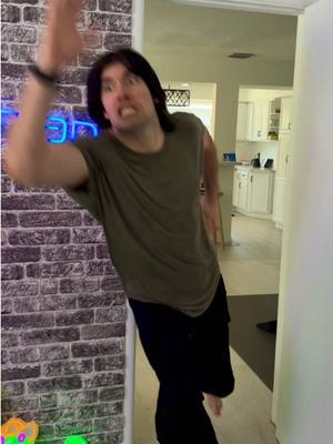 A post by @germangarmendia on TikTok caption: Cual fue el primer comentario en JuegaGerman? 