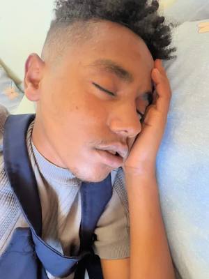 A post by @legend_takur on TikTok caption: 🤣🤣ቀጣይ ምን አሰባቹ#fipシ #viral_video #ethiopian_tik_tok🇪🇹🇪🇹🇪🇹🇪🇹 #fouryou ##ethiopian_tik_tok #takur #
