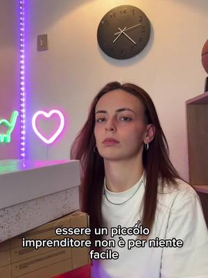 A post by @elenagianx on TikTok caption: https://apps.apple.com/it/app/sumup-pagamenti-e-pos/id514879214 corri subito a scaricare l’app💪🏻❤️ #sumup #ContoAziendale #GestioneFinanziaria #FinanzeImpresa #piccolaimpresa 