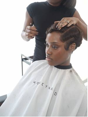 A post by @officialhoneyhand on TikTok caption: Full lace wig install for @Hannah London Beauty 3 Tickets left for my master class to learn this method. Link in bio #fypシ゚viral #fyp #pixie #masterclass #hairtok #londonhairstylist 