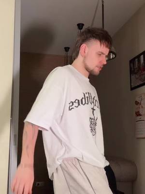 A post by @maks.nemcev on TikTok caption: dc: @Mush 