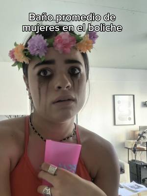 A post by @julisavioli on TikTok caption: Que linda es la experiencia de nuestros baños. #baños #mujeres #fiesta #fyp ig: Julisavioli 