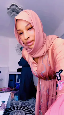 A post by @assetougandega on TikTok