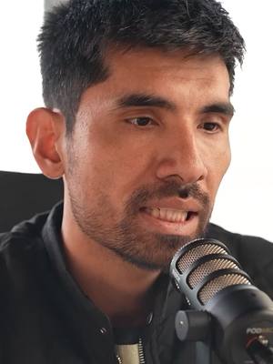 A post by @entopco on TikTok caption: یک ملت گرسنه چه نیازی به موتر اسپرت دارد؟ #videoviral #capcutvelocity #afghanistan🇦🇫 #for #forupage 